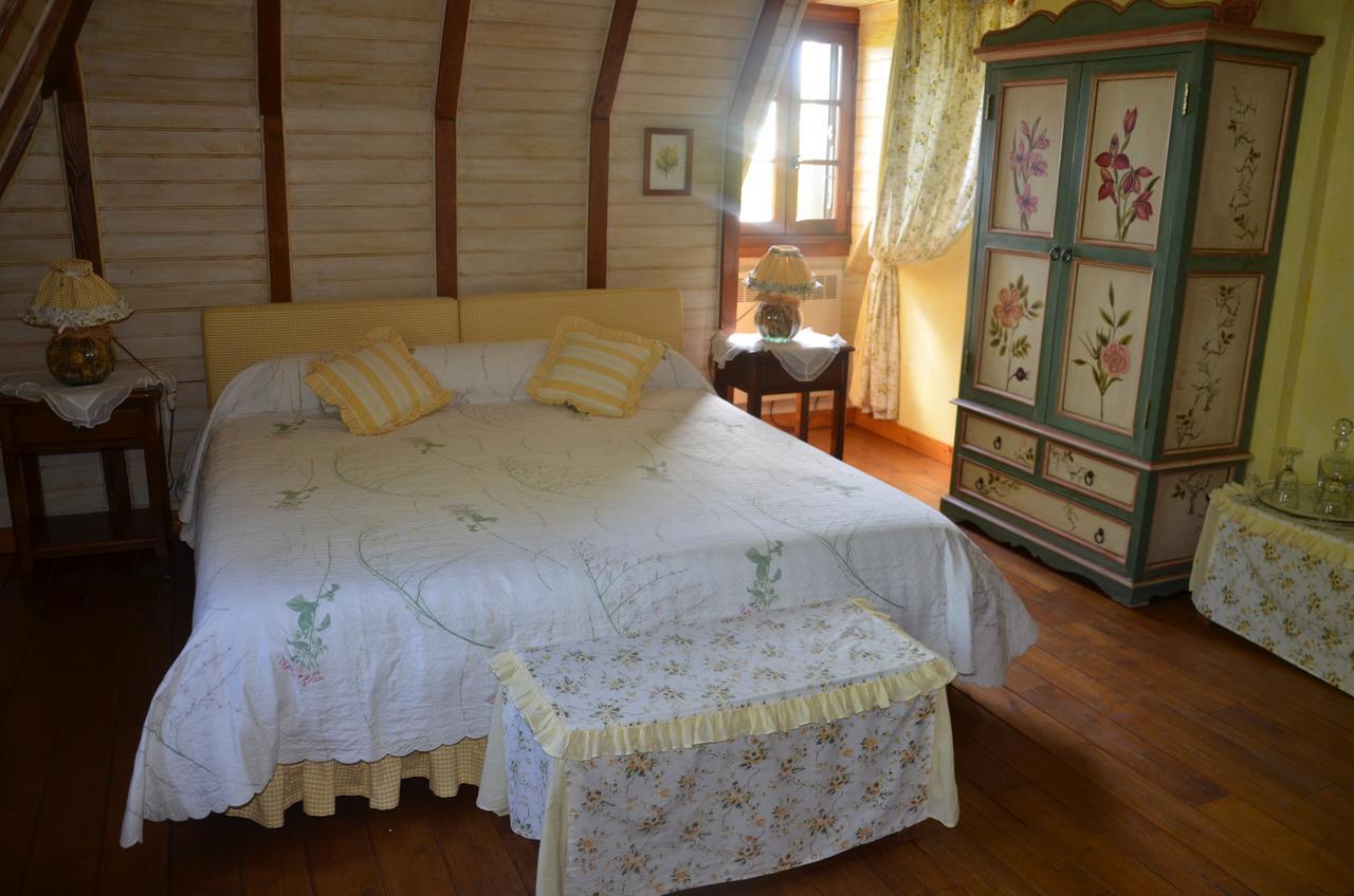 La Gueriniere Bed and Breakfast Cénac-et-Saint-Julien Exteriör bild